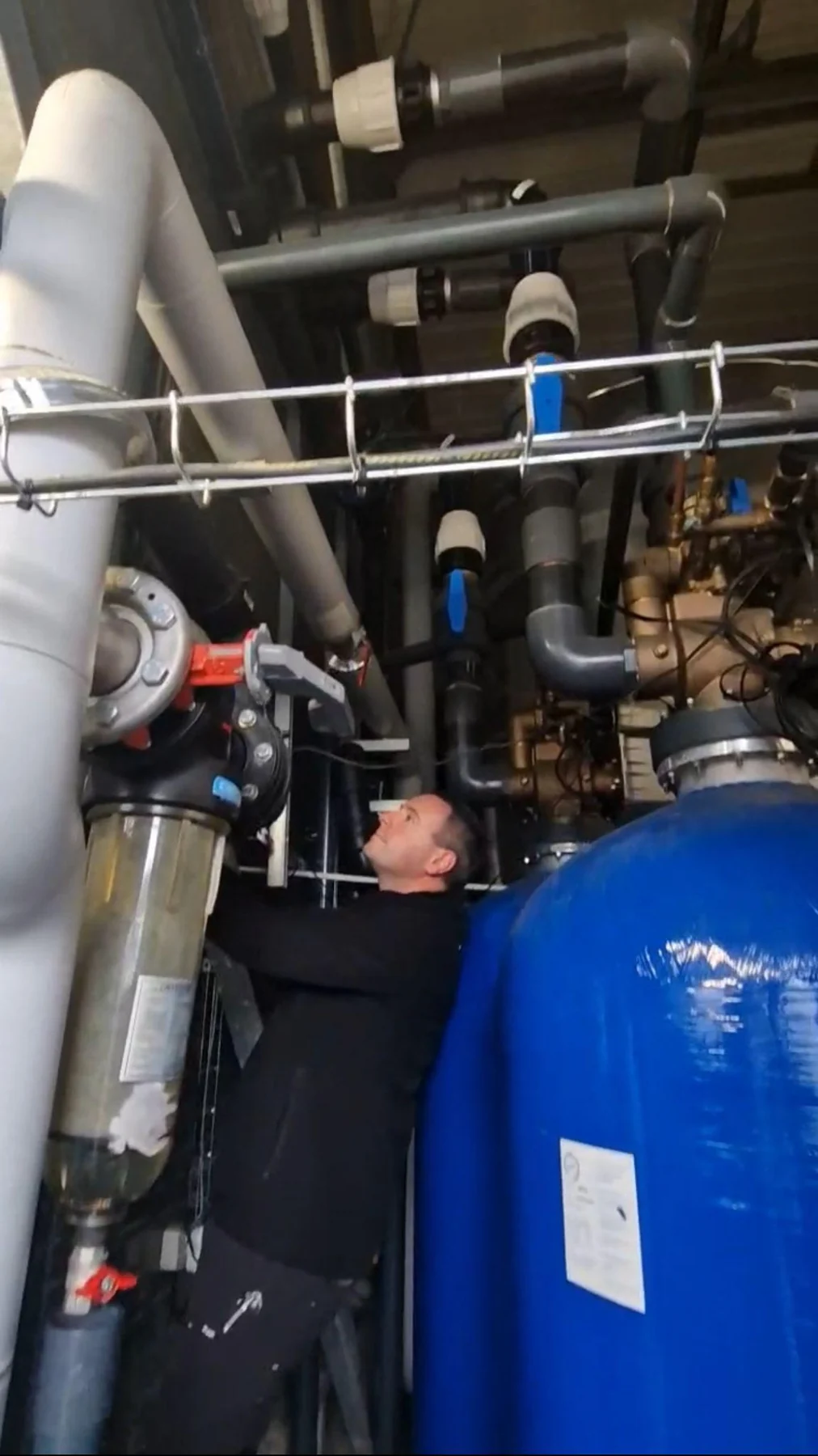 Installation professionnelle avec grand équipement de traitement de l’eau