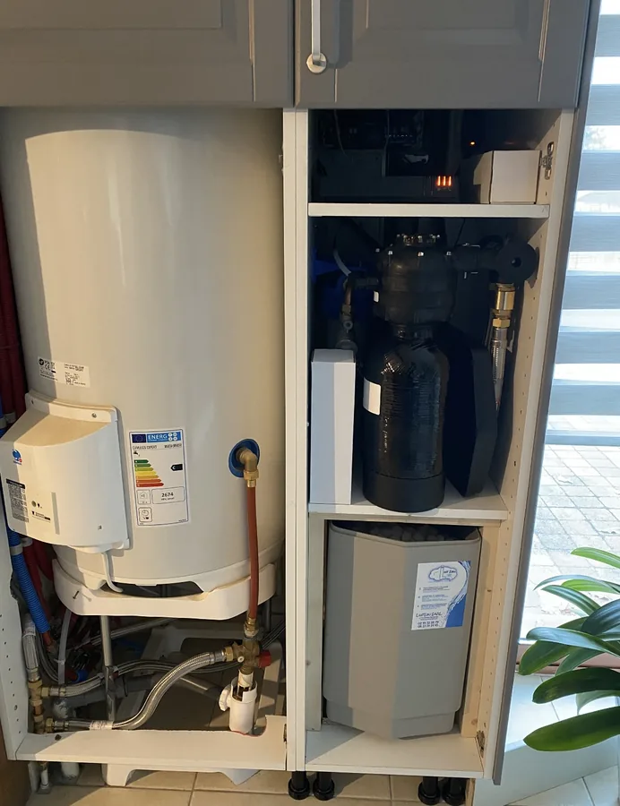 Équipement de traitement de l’eau installé en local technique